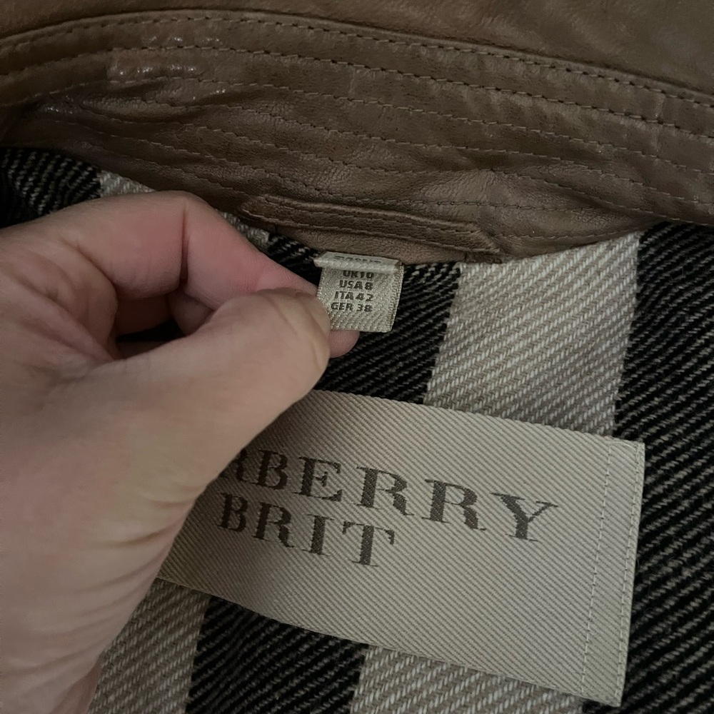 Burberry Leather Trench Coat - Picture 15 of 16